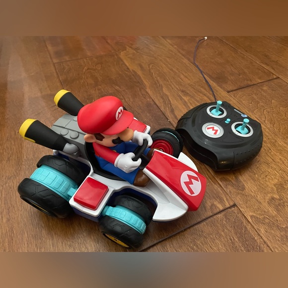 Super Mario Brothers Mario Remote Control Mario Cart - Picture 3 of 3